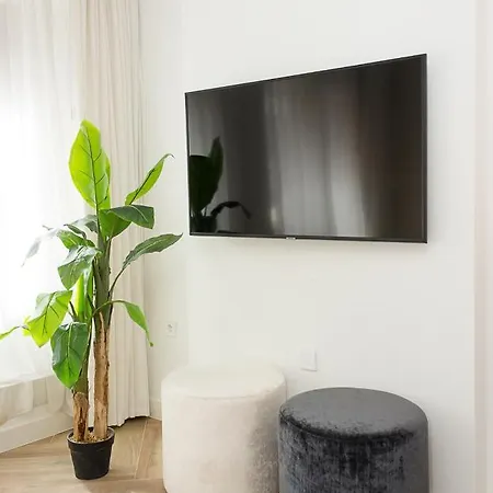 公寓 Three Private Near Port Of By Flat Mаnager *